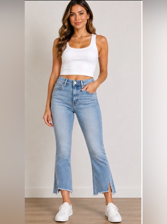 VERVET BY FLYING MONKEY Denim - VERVET High Rise Raw Hem Crop Flare Jeans Size 27 Light Wash